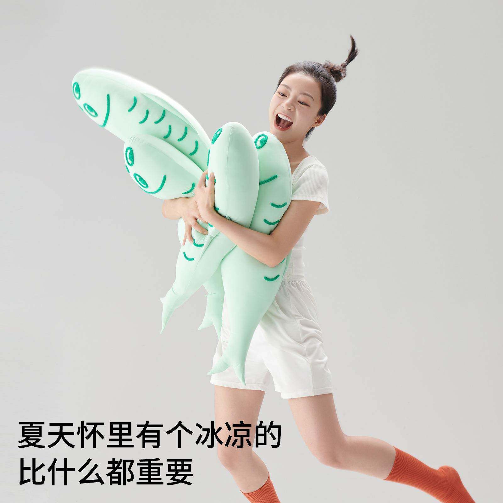 躺YQV岛抱鲤枕抱鱼螃蟹抱枕耷拉兔抱花枕朵枕礼物轻奢