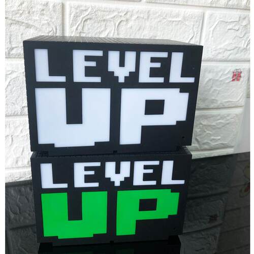 LEVELUP升级游戏氛围灯马赛克图标三档位调节变色声控节奏小夜灯