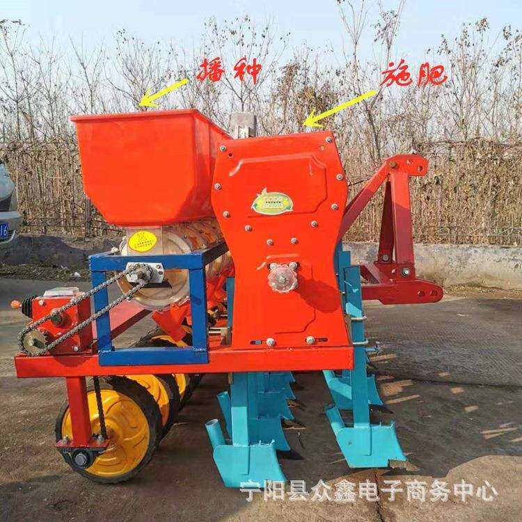 花生点播机玉米种植机一机多用拖拉机牵引带施肥旱稻直播机