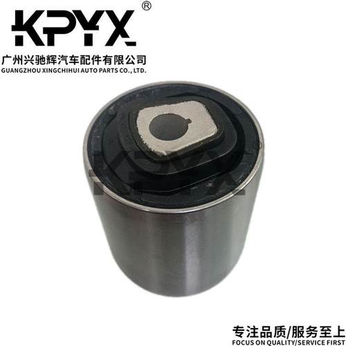 适用宝马5系7系F01F02F07前下弯臂胶套下悬挂衬套OE:32106775145