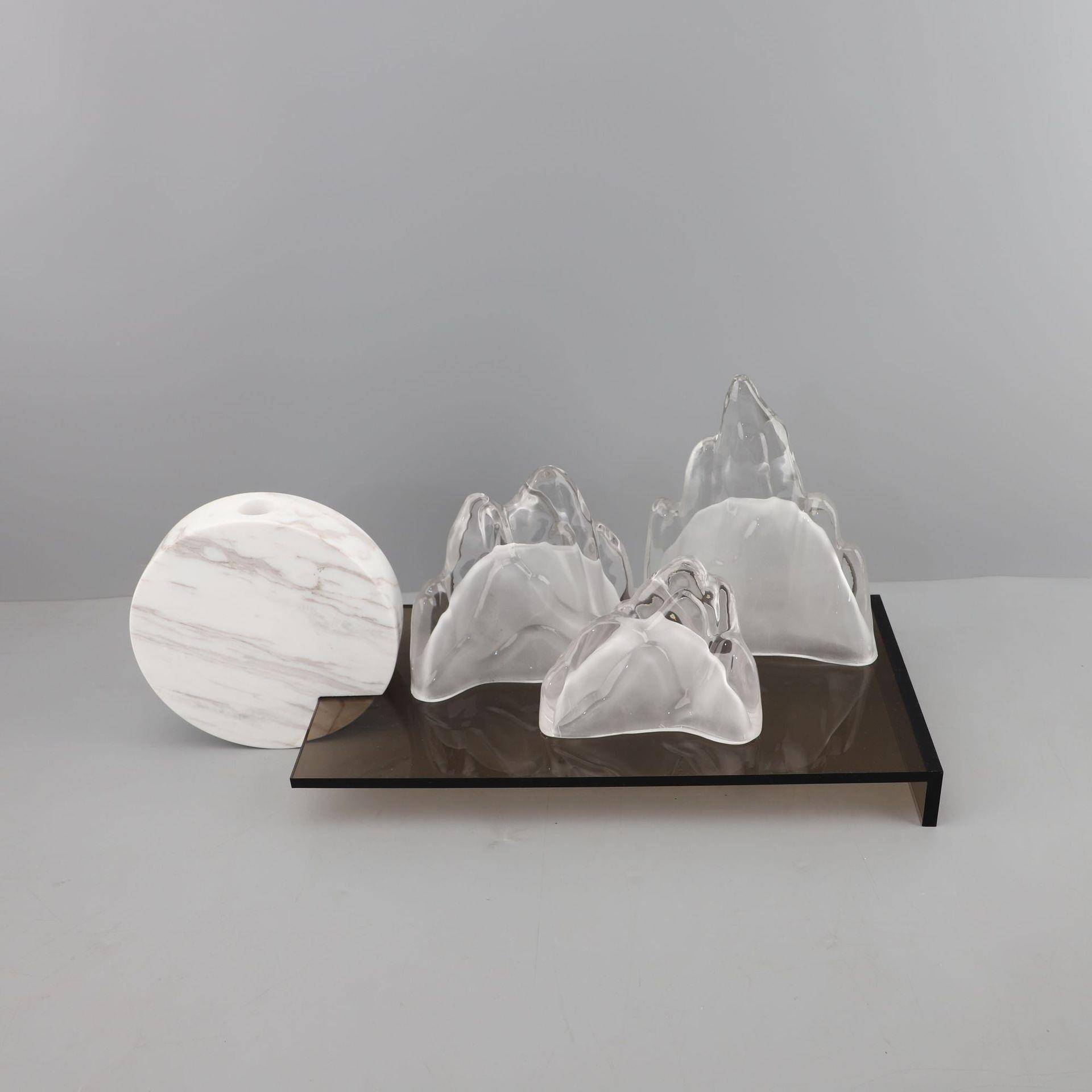 假新083式样板房间客厅中玄关柜酒装店艺术品摆件大理石托盘山软