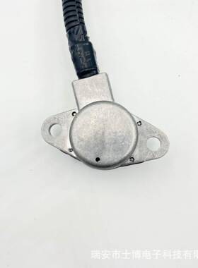 汽车2机油压力传感变器适用于标志雪铁龙雷252924，压诺25924速箱