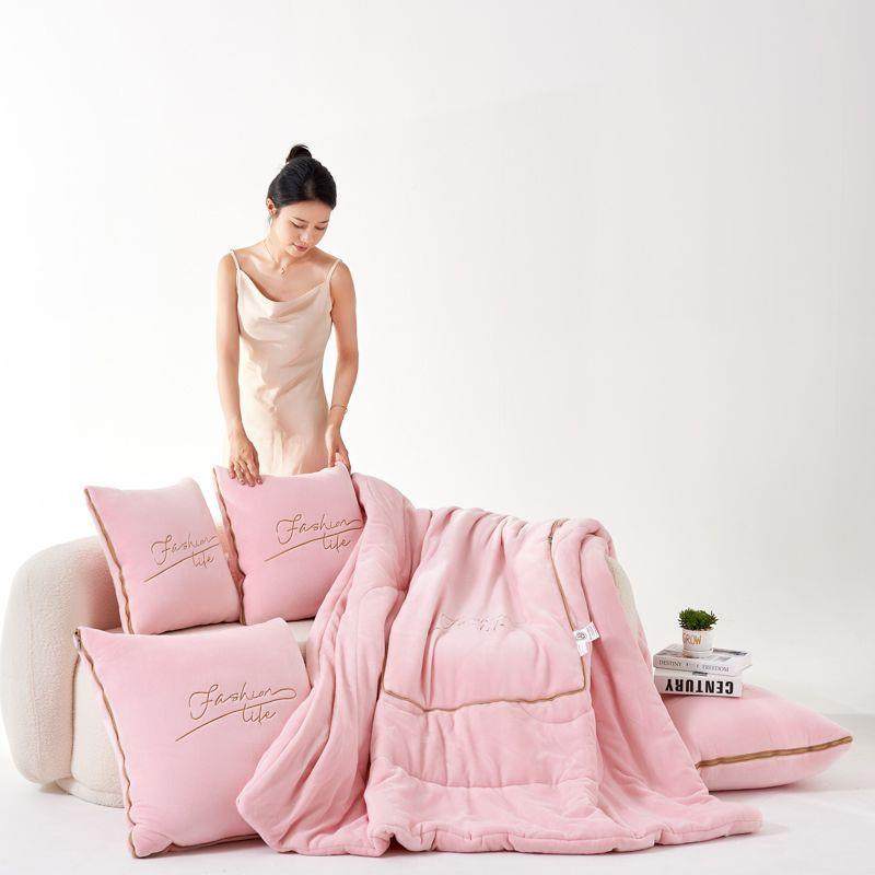 加厚A类子牛奶抱枕被两用毯子靠二合一加大9斤冬季绒车用垫月挺家,居家布艺,抱枕被,淘宝优惠券,粉丝福利购,淘宝优惠卷