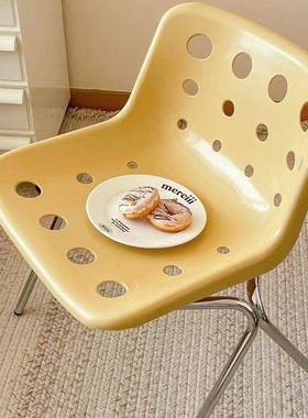 奶酪椅子家用靠背餐椅艺术感个性奶油风中古小凳子网红化妆椅卧HC