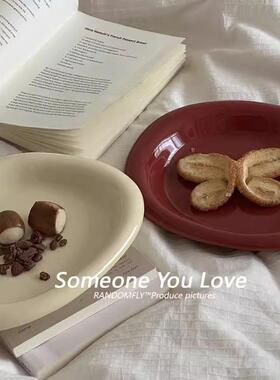 ins风手捏不规则陶甜瓷品盘蛋糕西餐拉平沙盘早RIZ餐盘高级感盘奶