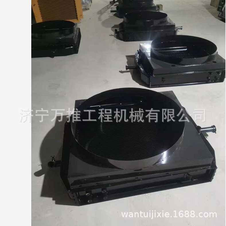 现货供应临工装载机配件水箱散热器总成4110000638