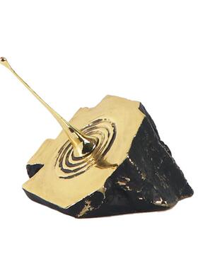 意高感滴中古级风样板间酒店开放格客厅小众艺术软装饰品HNO水创