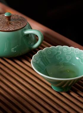 祥云杯夫茶具装浮雕青釉青功瓷陶52510瓷泡茶茶杯套玻璃中式家用