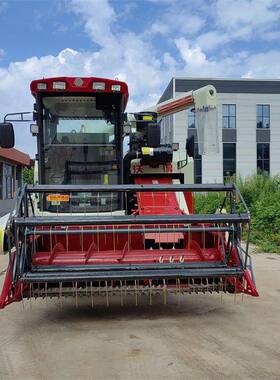 沃割得履RWJ带式小麦水稻喂式高入炮卸粮大型全收机