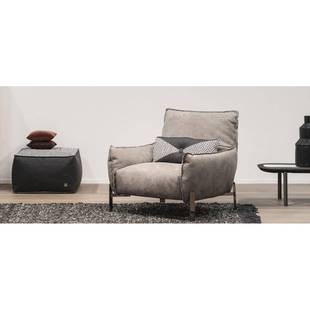 意式 Tulip客厅休闲椅轻奢真皮扶手椅羽绒填充极简休闲区单人沙发