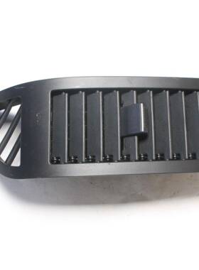 SA00-64-740M101适用于马自达S3风口(仪表台)L黑色