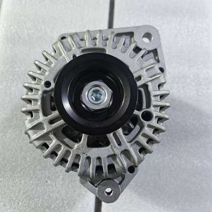 适用英菲尼迪QDX56VQ56E23100Z23100-ZHH00A141320安20伏04-008年