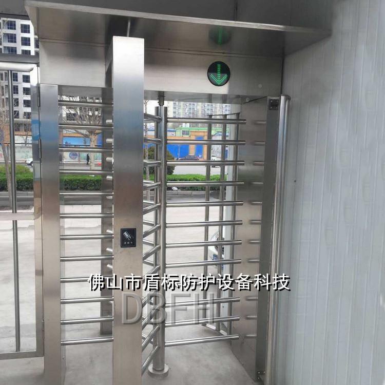 筑工勤地人脸识别刷卡栅栏门十字全810高门建封闭式员工考旋转禁