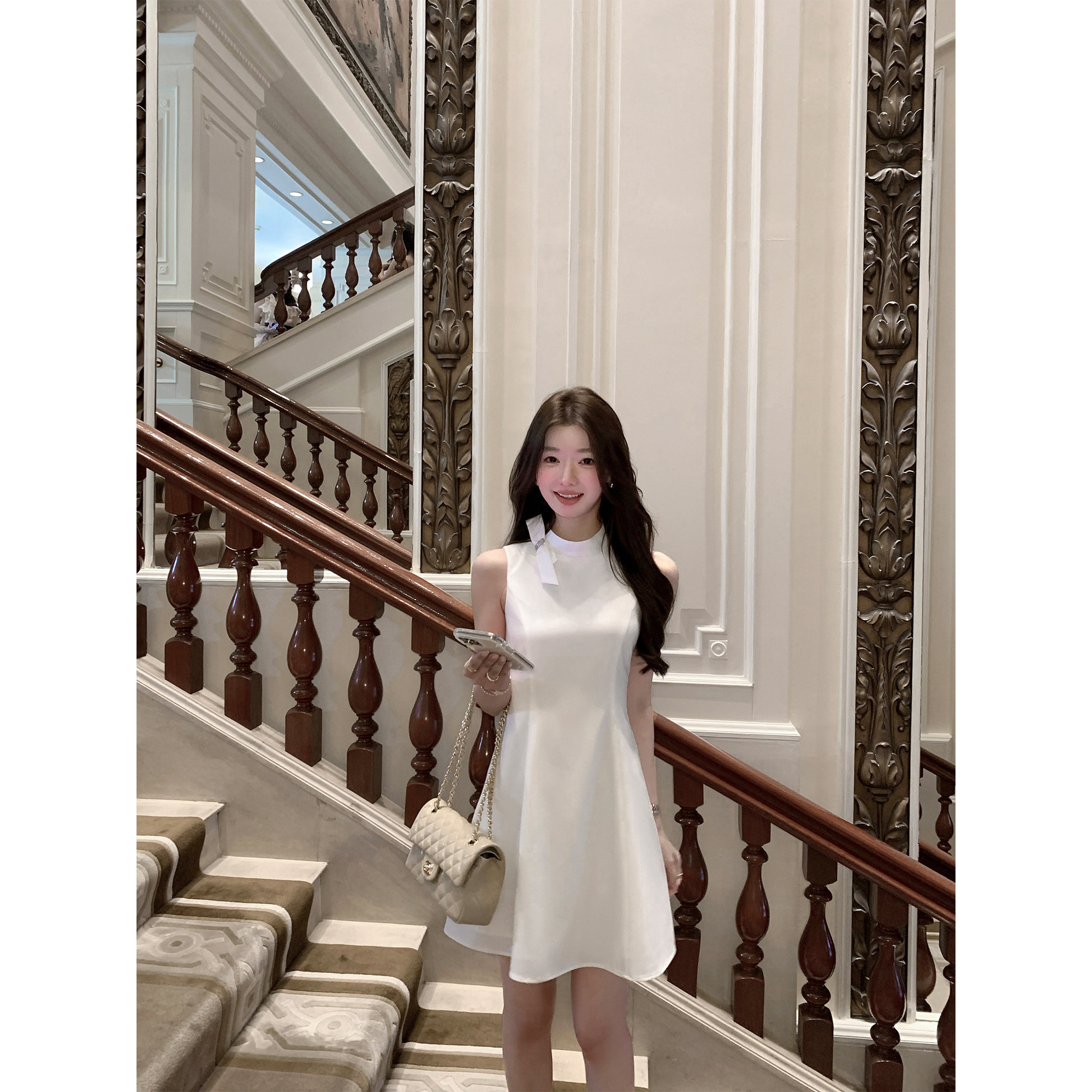 1XTWO 轻简轻奢 千金风无袖连衣裙女高级感气质收腰a字短裙背心裙