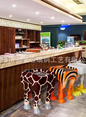 璃玻钢物四肢创意坐个性酒吧RFF台家凳用室内外动商场耐用美陈座