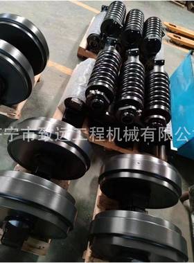 三挖掘机/带履底盘SY135/1552一05/200/215/225/2挖掘机旋35/245