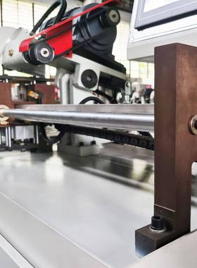 自动机小型管切机伺服全送料SUO下料圆锯切割机