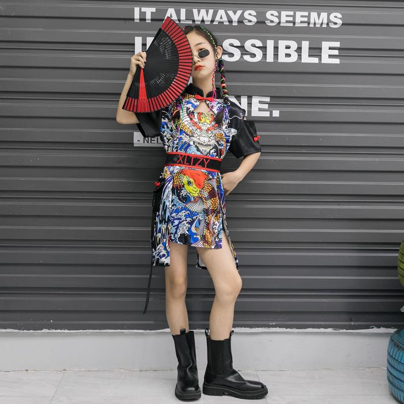 儿童中国风街舞套装夏季MMG女国童潮风爵舞服模特T台走士秀表演出