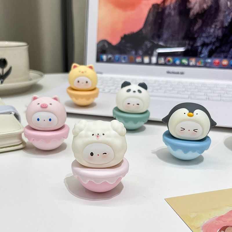 可爱桌面摆件办公室桌上工位迷你创意卡通解压治愈不倒翁装饰玩具,家居饰品,桌面摆件,淘宝优惠券,粉丝福利购,淘宝优惠卷