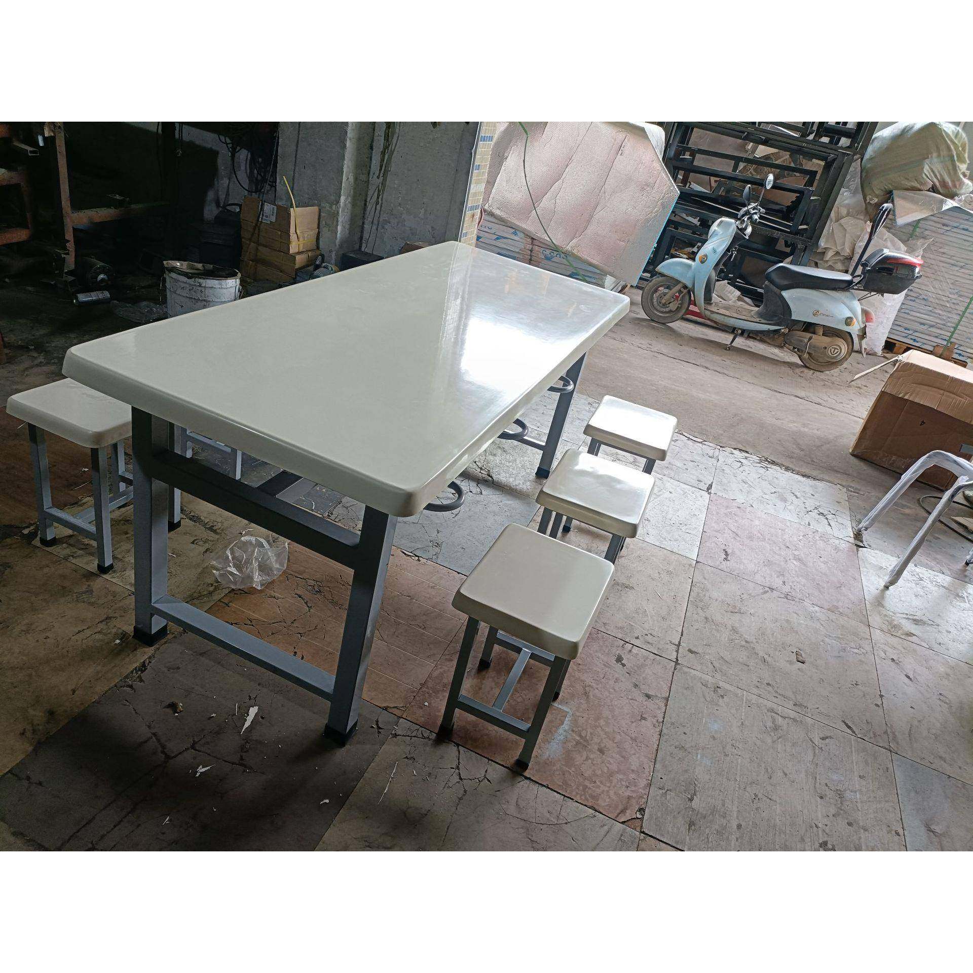 6人位分体钢结构曲木椅餐桌主题西餐厅曲木桌椅组合供应