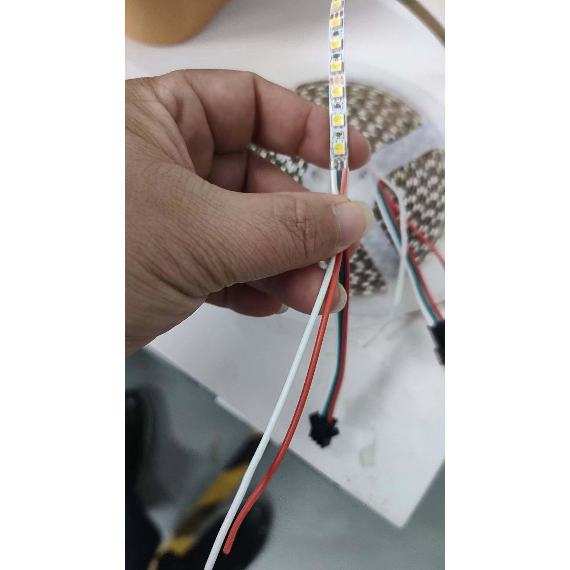 LED灯带8WS2板12B3535556120灯幻彩软灯带5V宽5mm白光6500k