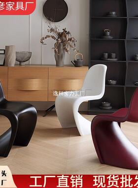 黑色意式极简餐椅梳妆潘通椅子轻奢化妆凳子吧台设计师餐桌椅