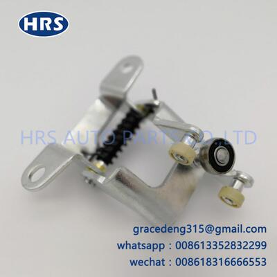 68390-26040适用于丰田海狮中门滑锁其他车身及附件是HRS68390-26