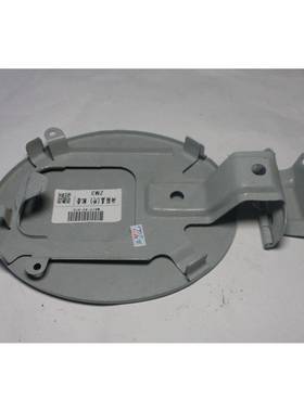 MA12-42-410适用于马自达ZM3油箱盖(外)
