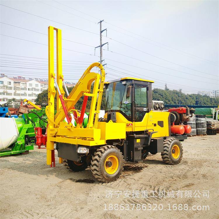 新型高速路护栏打桩机轮式四缸打拔钻一体机75型锤头砸管机