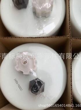 商用2车天锦KRCQTVR油水分离器滤清器柴油滤芯1500K-S1110