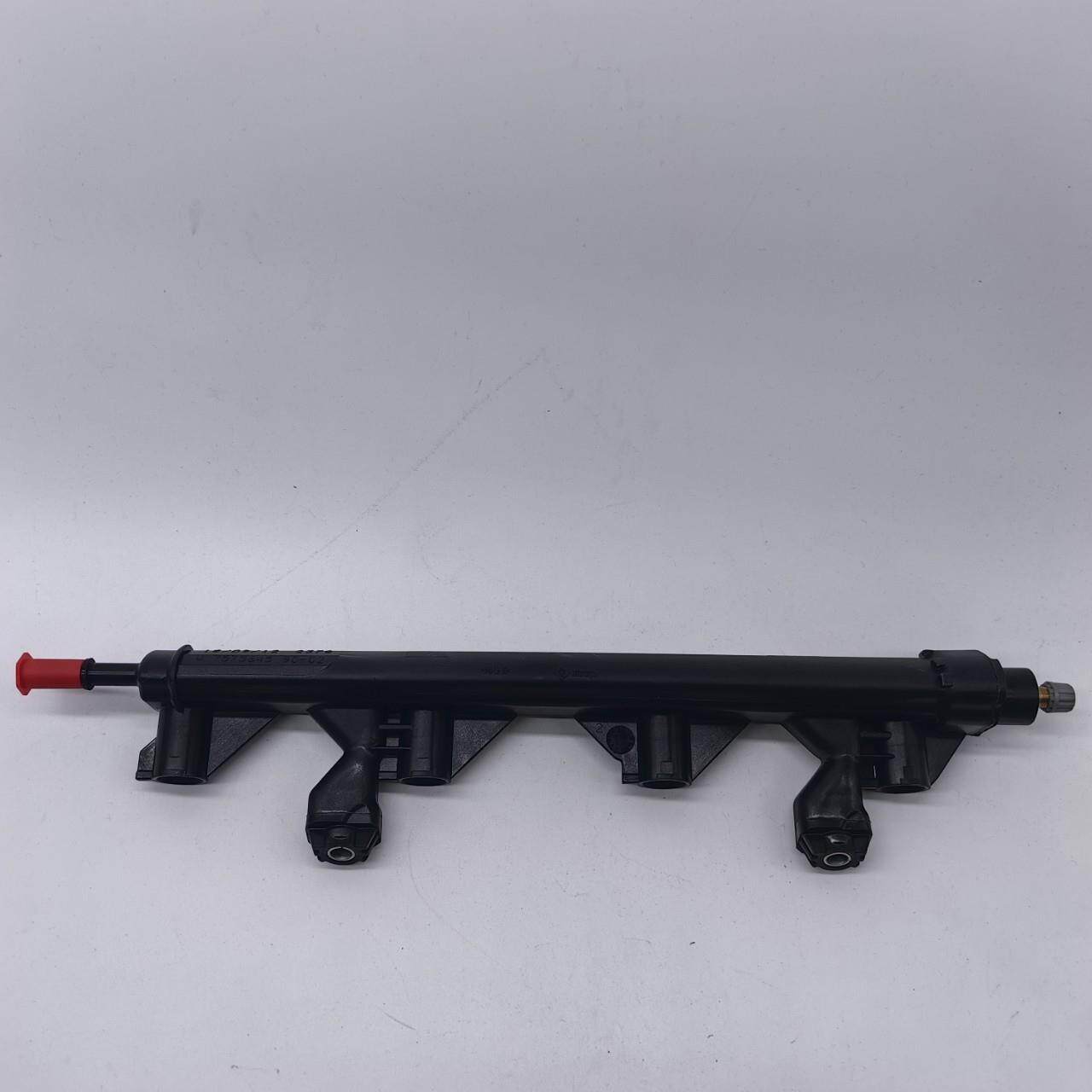 9655833580适用标致207雪铁龙DS3DS4汽车喷油器燃油共轨管198552