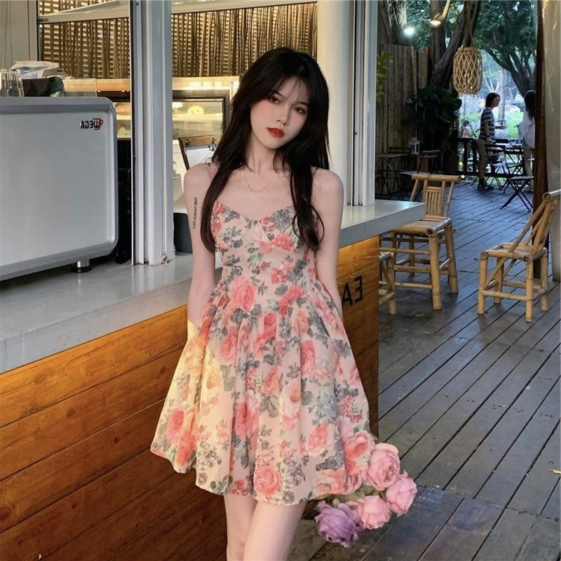 小个子新款a字短裙子仙女春夏季法式高腰气质显瘦碎花吊带连衣裙