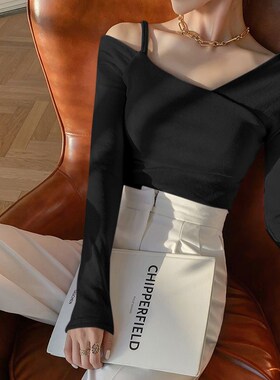 春季斜领性感露肩上衣女设计感白色紧身打底衫漏锁骨t恤显瘦内搭