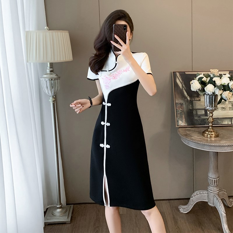 新中式国风旗袍连衣裙女夏季新款高级感撞色拼接显瘦气质开叉裙子