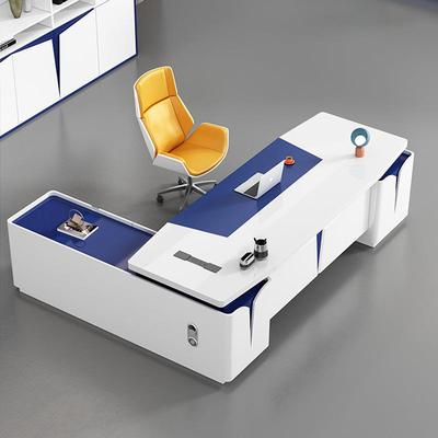 华老板桌总裁桌漆大气理办公烤室总经桌椅组合简约豪现GHY代大班