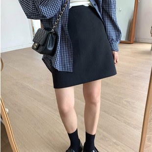 黑色短裙女春秋新款高腰显瘦简约小个子A字裙大码职业西装半身裙