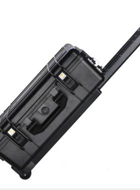 带拉杆高电量低噪音220功VLTP流交输出300W超0大率应急备用电源箱