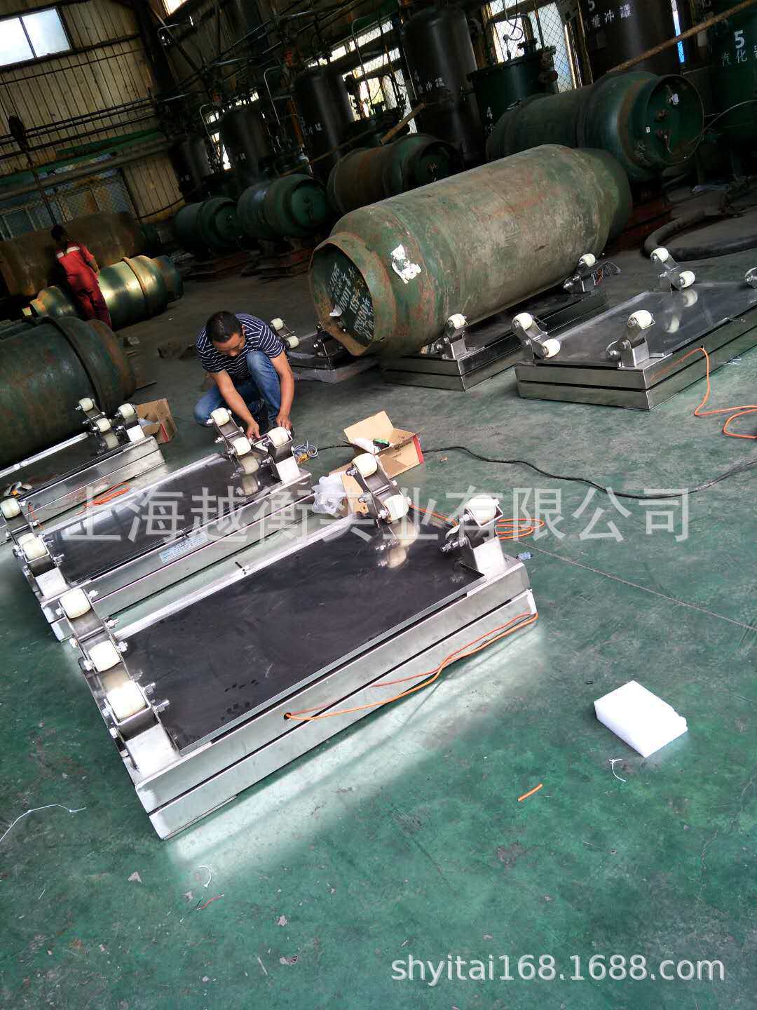 计量钢瓶称防腐蚀钢瓶磅秤SCS-1500KG带蓄水盘