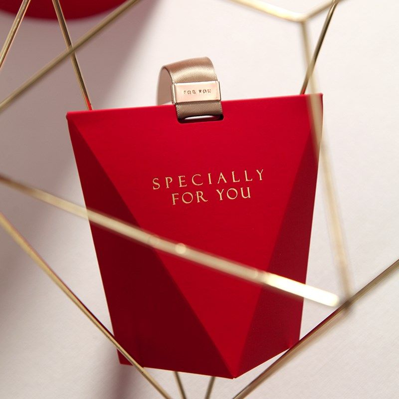 2024新款结婚喜糖盒子创意红色婚礼中国风高级感新中式喜糖果袋,节庆用品/礼品,糖盒/糖盒配件,淘宝优惠券,粉丝福利购,淘宝优惠卷