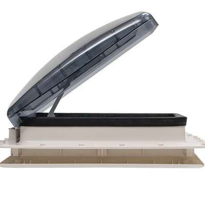 房车天窗CARAVAN SKYLIGHT