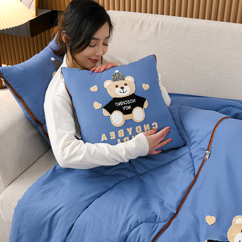 折叠车载抱枕被子两用办公室午睡枕头靠垫汽车靠枕二合一四季新款