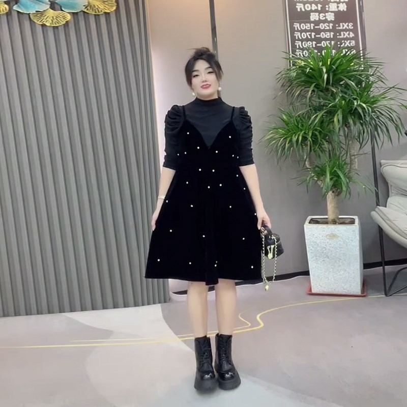 加大码女装半高领泡泡肩长袖打底衫吊带裙胖妹妹秋季款时尚两件套