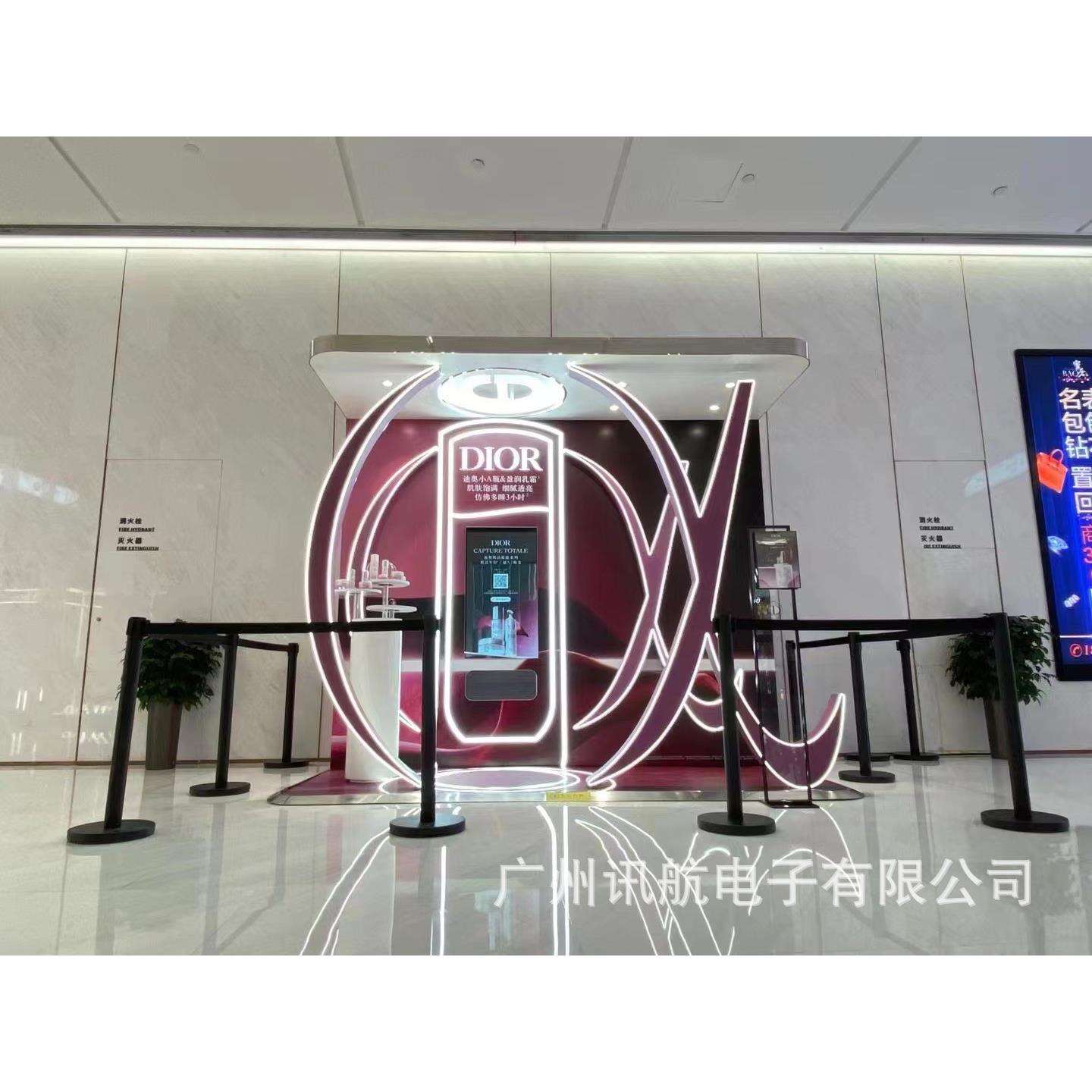 55寸大屏H5互动游戏派样机美妆派样机可API对接企微