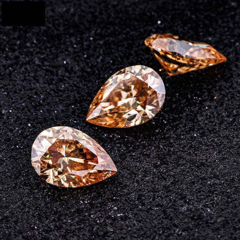 香槟色水滴形莫桑裸石戒面1-3克拉梨形莫桑未镶嵌彩色裸钻首饰品