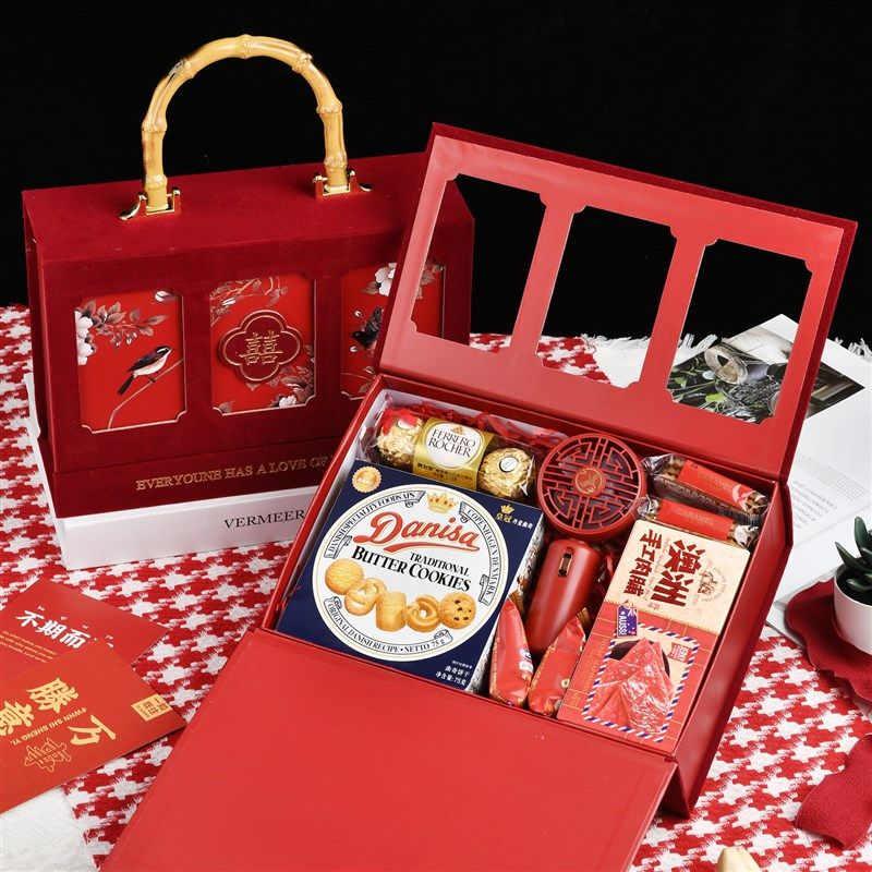 伴手礼结婚喜糖成品礼盒含糖中式小众高级订婚礼专用宾客实用回礼