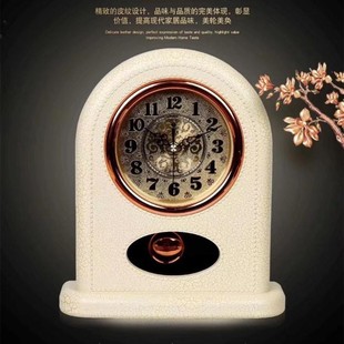 客厅桌面美式摆件卧室创意摇摆复古台式小型钟表家用座钟电子时钟