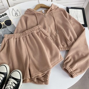 短款 女连帽拉链长袖 外套 松紧腰阔腿短裤 两件套秋 时尚 休闲裤 套装