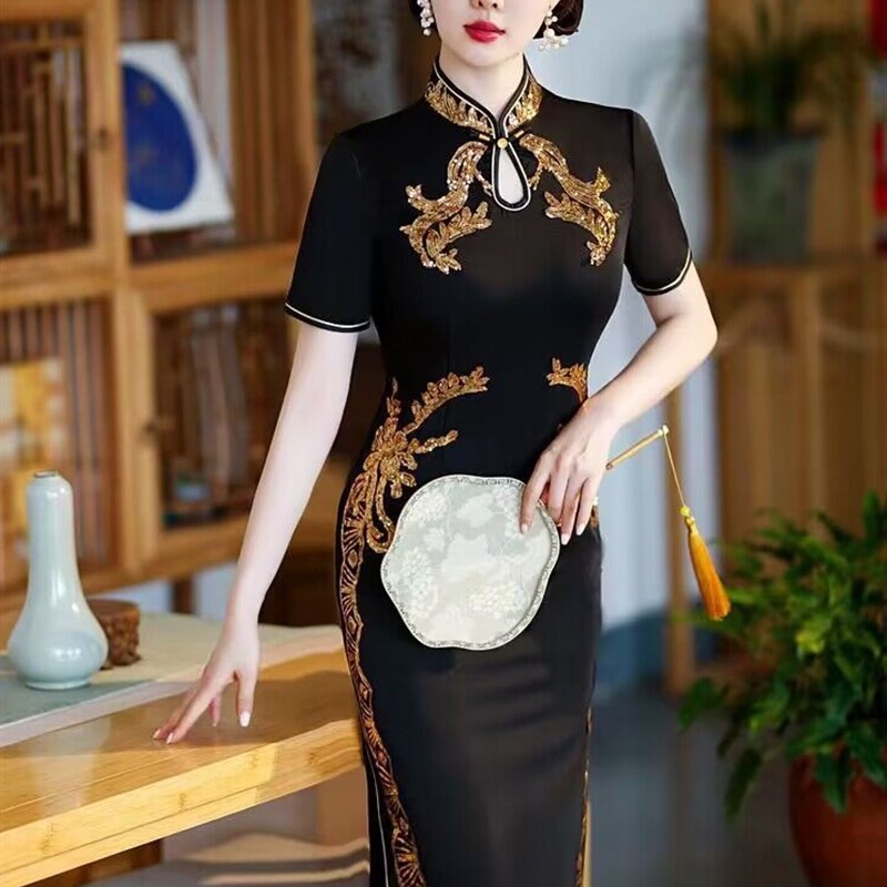 走秀表演旗袍2023新款年轻款气质大方舞台演出服日常中年妈妈大码