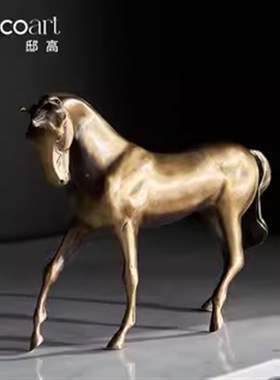 邸高写字楼公司办公室总经理办公桌背景展示柜宋氏美学摆件装饰品