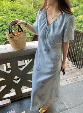 NAZ那子大码2024夏季新款法式气质高级感度假风胖mm立体花连衣裙